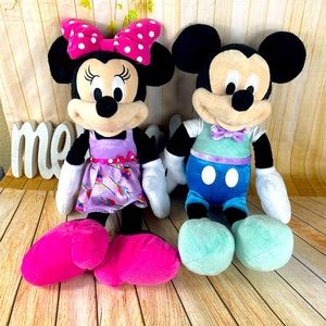 Mickey and minnie mouse plush 20"